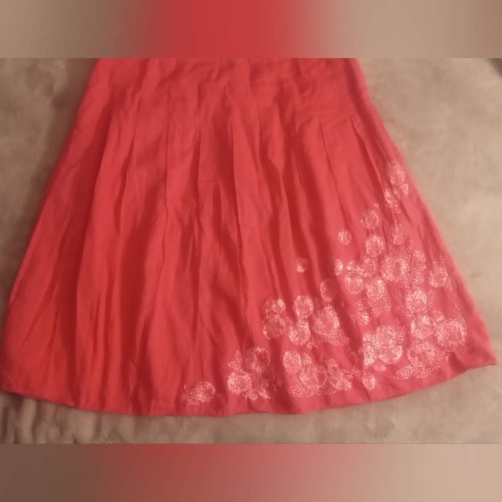 Gorgeous Vintage inspired Ann Taylor Embroidered Floral Pleats Skirt Coral Size8